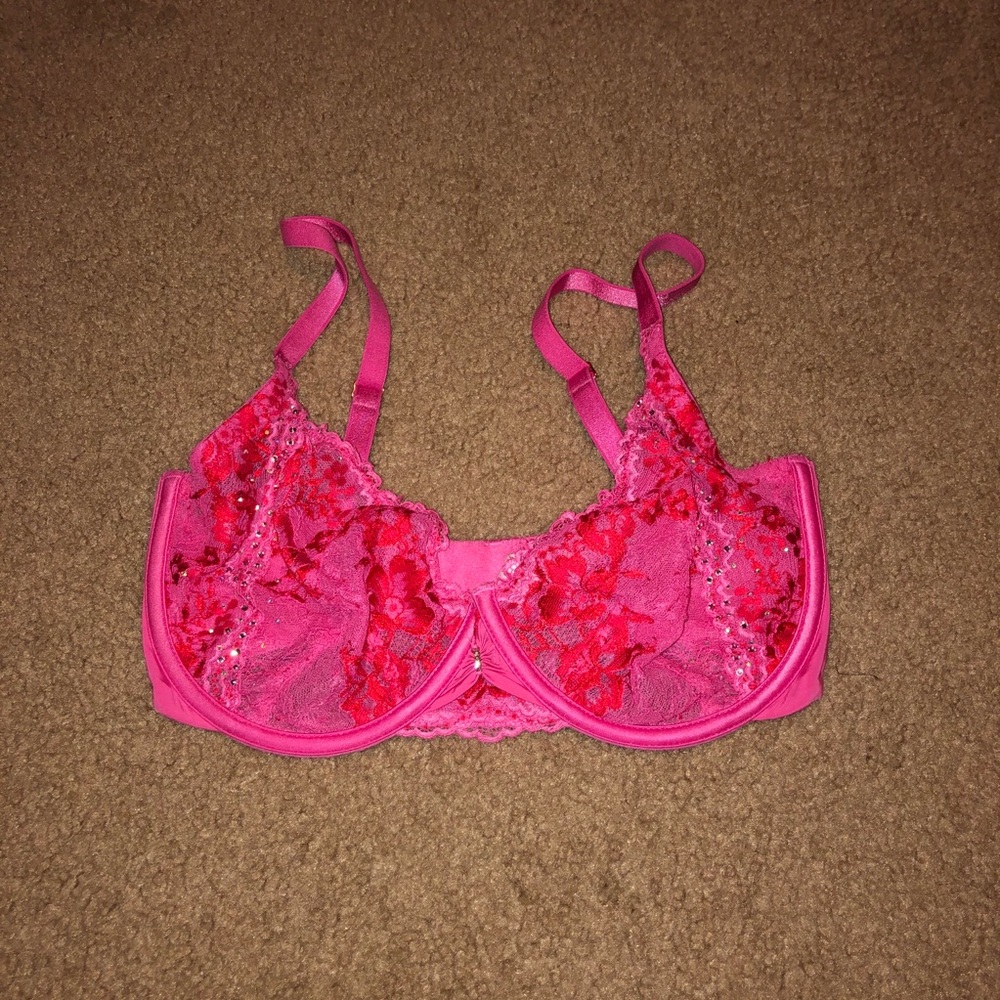 Unlined lace bra